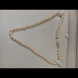 Real pearl necklace